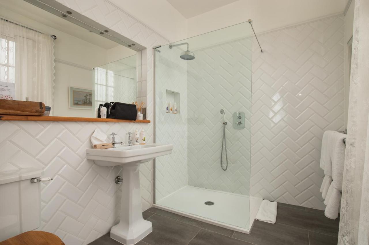 Dorset House Bed & Breakfast Lyme Regis Exterior photo
